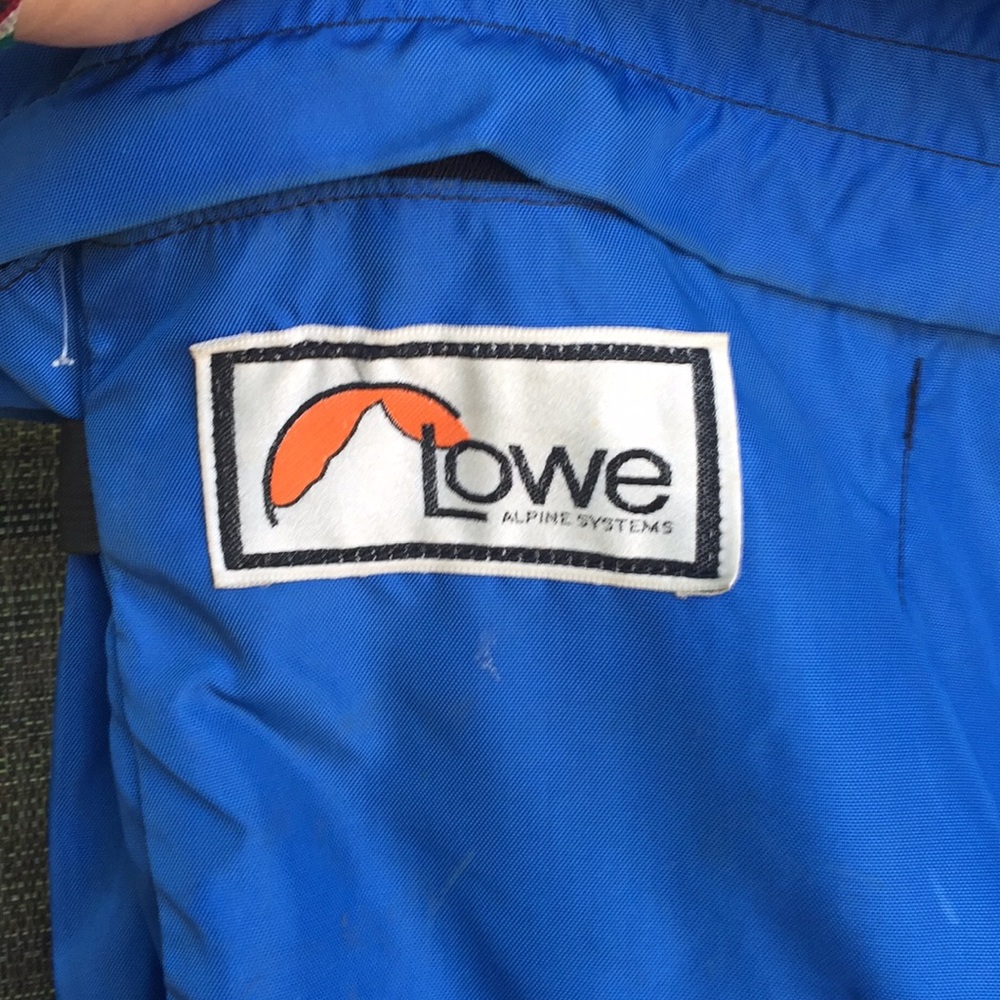 Lowe Alpine Systems Huge Camping Backpack Euc - image 2